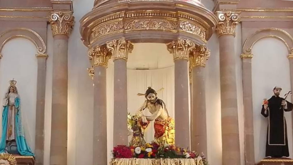 Procesiones y misas son parte de las actividades que hay durante la estancia del Señor de la Columna en el templo de SJDD