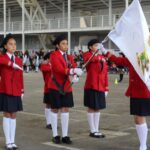 Con viajes culturales premian a escuelas ganadoras de concurso de escoltas en León