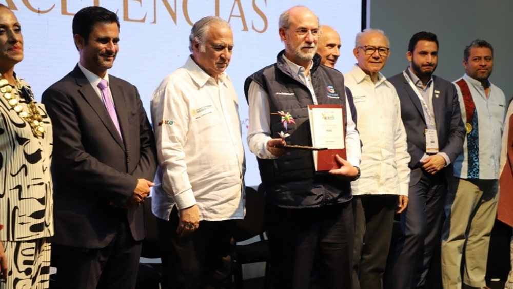 Turismo Guanajuato recibe premio para San Miguel de Allende en Tianguis Turístico​