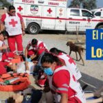 Cuerpos de emergencia de SMA rescatan a 2 personas que cayeron en una cisterna en Los López
