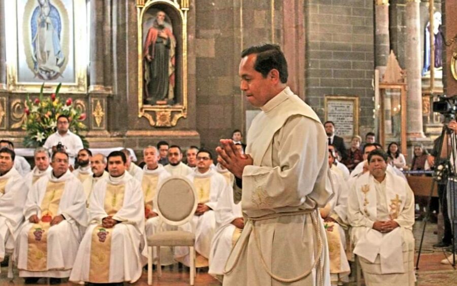 Se ordena como sacerdote el sanmiguelense Jesús Eduardo Huerta Gaytán