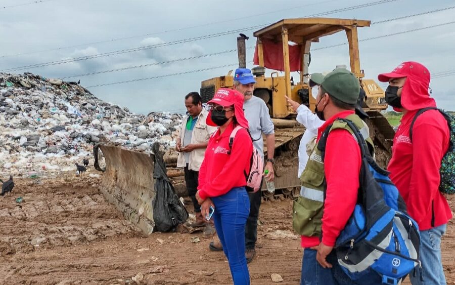 Se certifican integrantes del servicio de limpia para ofrecer un mejor servicio en la operación de rellenos sanitarios