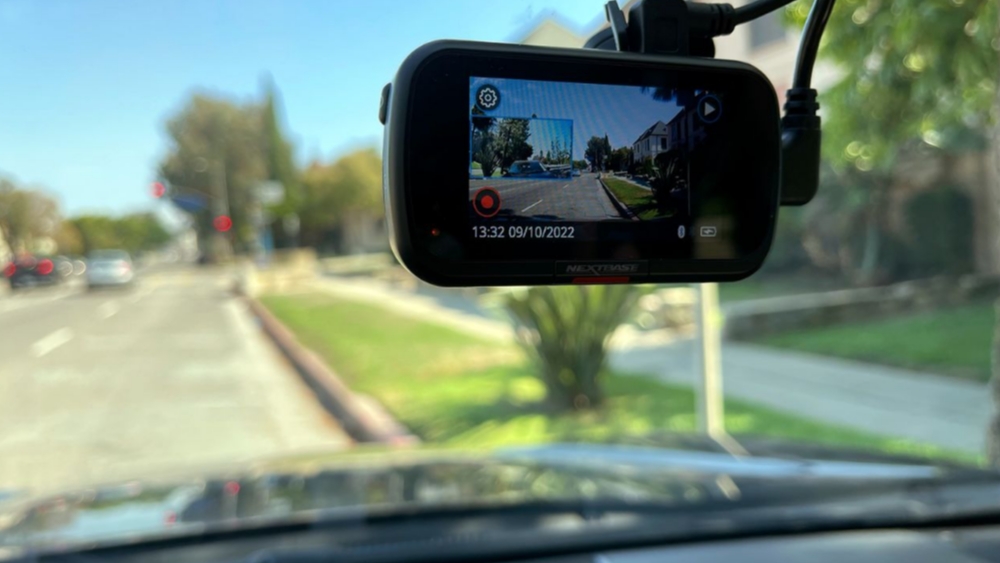 Dash Cams: Un ojo en la carretera que mejora la seguridad en flotas de transporte profesional