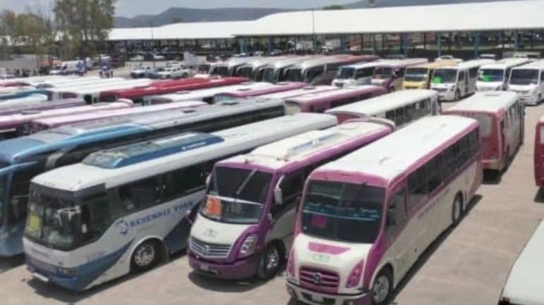 Por horas transportistas de Los Rodríguez no trabajaron en ruta; se ocuparon en acarrear gente a evento del gobierno local