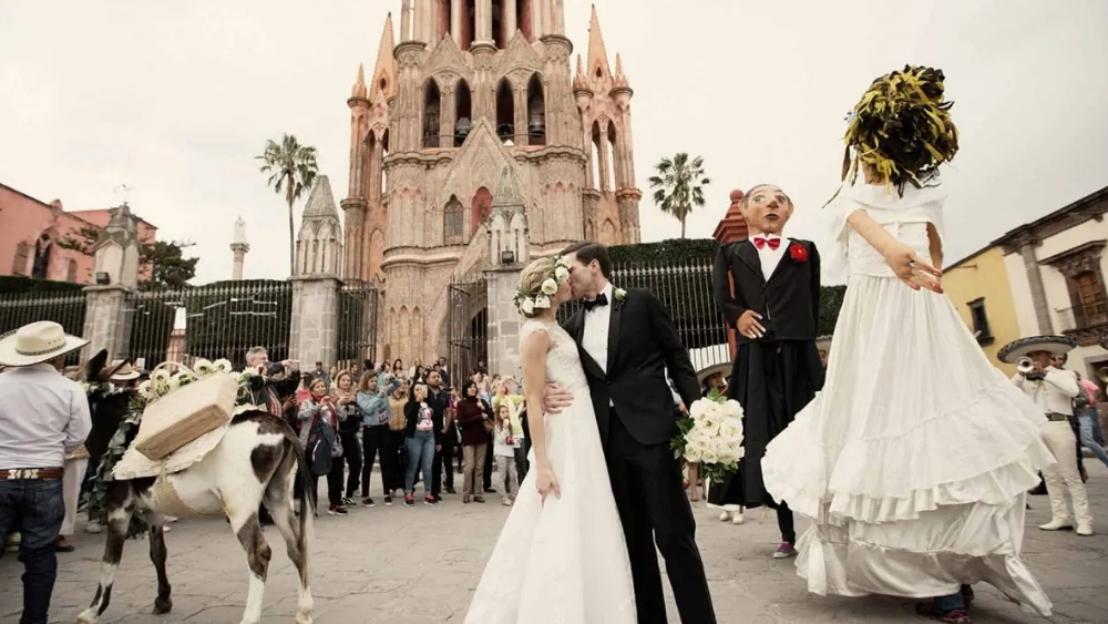 A la baja bodas y turismo en San Miguel de Allende por altos precios; SECTUR trabaja en estrategia para recuperar mercado