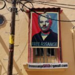 Comunidad extranjera apoyan desde SMA a Julian Assange, periodista australiano que fue detenido por revelar secretos de EUA