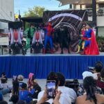 Un espectáculo de super héroes y talleres, tuvieron los niños en la Plaza La Luciérnaga