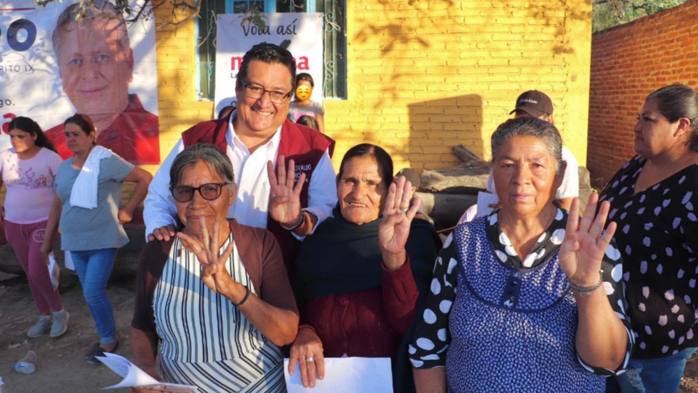 Osvaldo García visita comunidades de Cañajo, Puente del Carmen, Huizachal y Providencia de Sosnabar