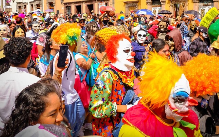 Salud Guanajuato pide a los ‘Locos’ extremar precauciones por golpes de calor durante el Convite