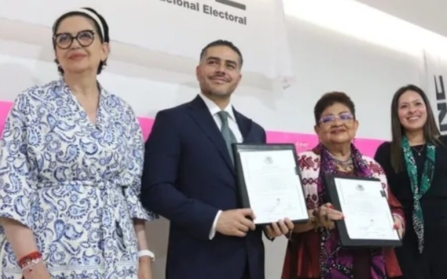 OMAR GARCÍA Harfuch recibe su constancia de mayoría como senador electo por la CDMX