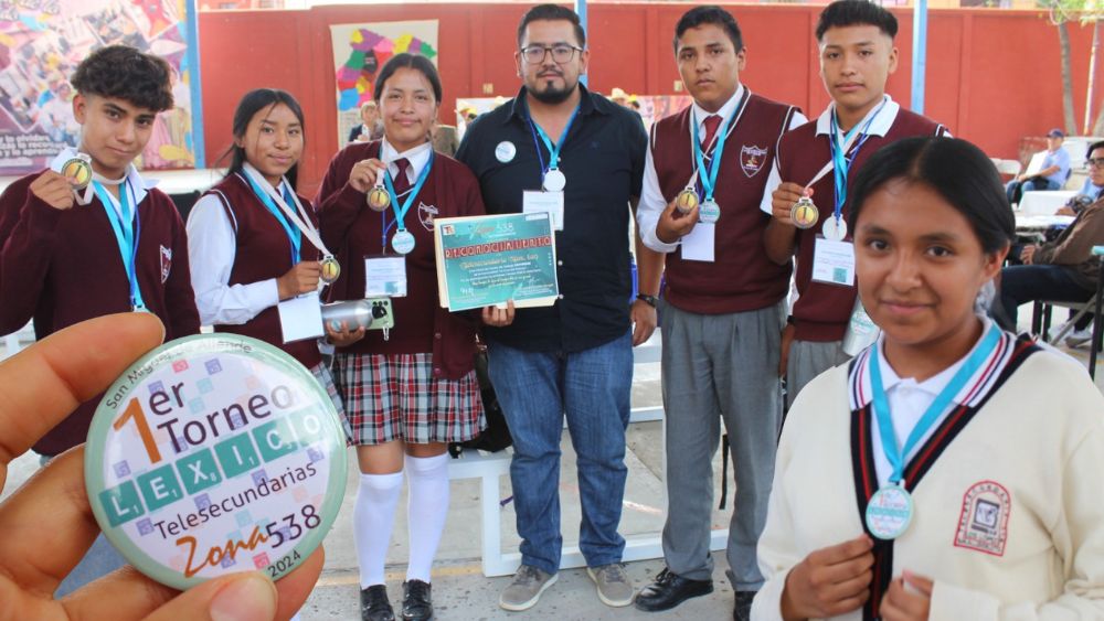 Estudiantes de telesecundarias de San Miguel de Allende destacan en Primer Concurso de Léxico