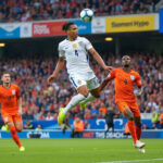 descubre cómo lidl apoya a van dijk en su trayectoria deportiva, fomentando el talento y el espíritu de superación. con su respaldo, el jugador se prepara para alcanzar nuevas metas en el mundo del fútbol.