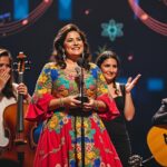 descubre cómo ángela aguilar emocionó al público en miami al ser homenajeada en la musa y expresar su pasión por la composición, reafirmando su impacto en la música latina.