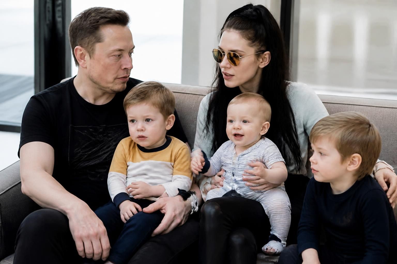 descubre todo sobre los tres hijos de elon musk y grimes: x æ a-xii, exa dark sideræl y techno. conoce sus nombres únicos, significados y la historia detrás de la familia.