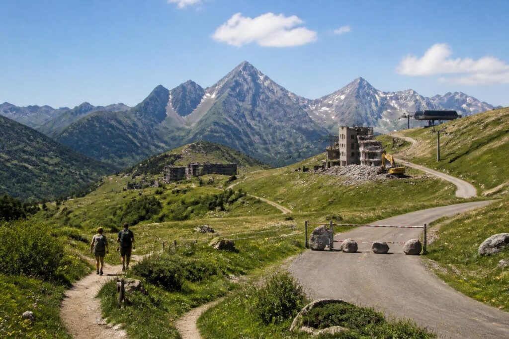 descubre la estrategia clave para preservar el futuro turístico de los pirineos: restaurar praderas, limitar el pavimento y reducir infraestructuras para un desarrollo sostenible.