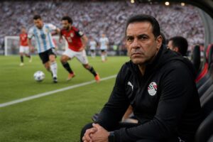 el entrenador de egipto señala que la eliminación frente a argentina se debió a circunstancias externas que afectaron el rendimiento del equipo en el partido.