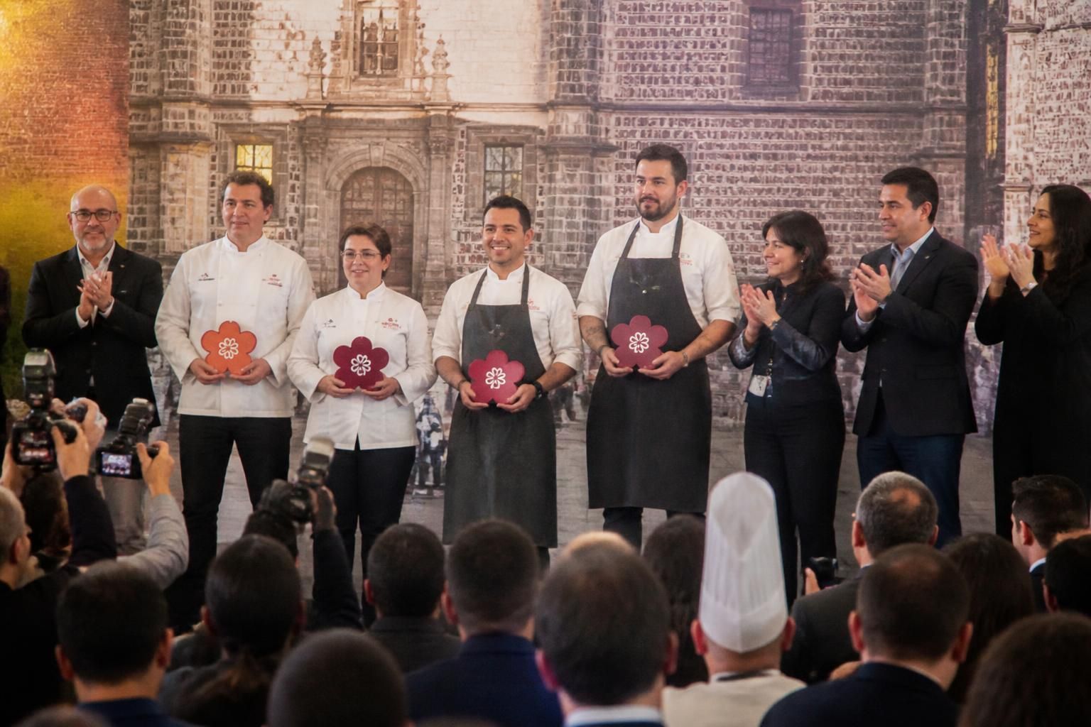 turismo otorga las codiciadas placas michelin 2026 a los restaurantes más destacados de puebla, reconocidos por su excelencia culinaria y servicio de primera.