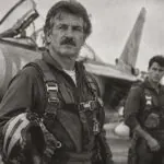 fallece tom skerritt, recordado por interpretar al icónico viper en top gun y compartir pantalla con tom cruise en la emblemática película.