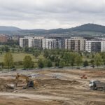 las primeras 3.500 viviendas del proyecto urbanístico de etxabakoitz se construirán cerca de barañáin, según la planificación prevista.